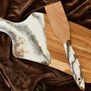 Resin Art cutting board